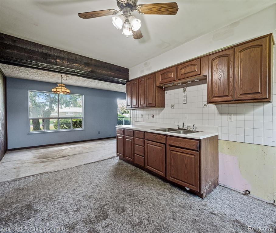 5348 BURGUNDY Drive, Clarkston, MI — Photo 10