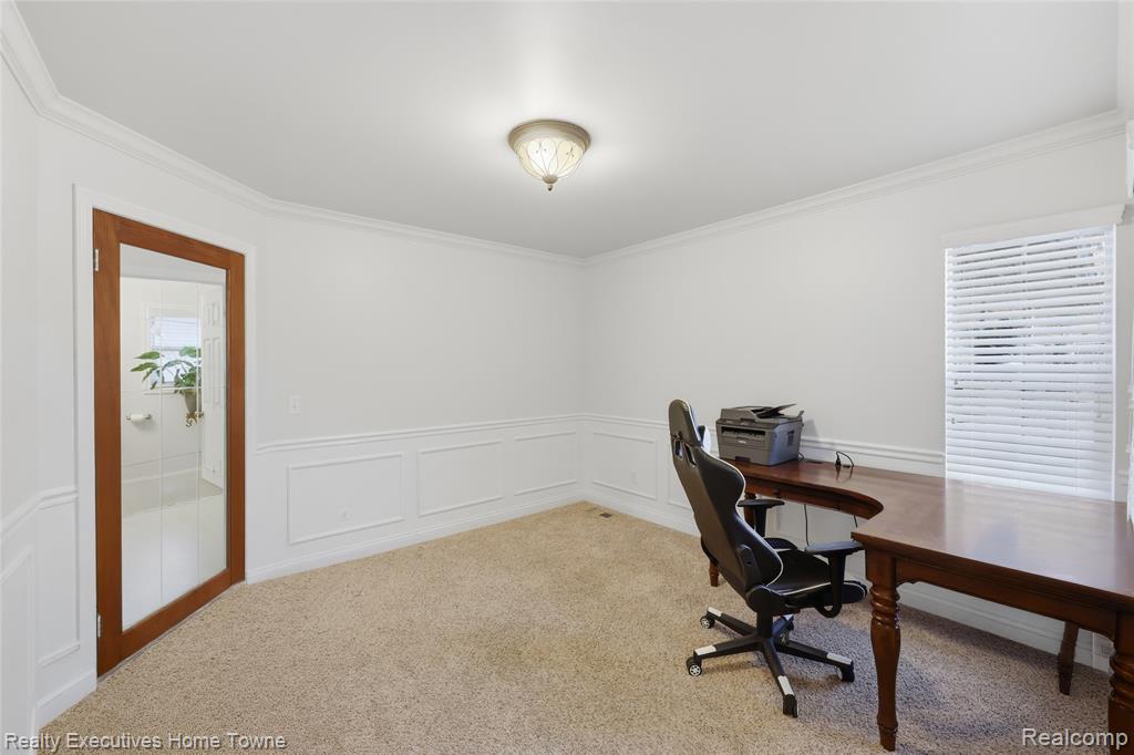 50486 Torrey Pines Drive, Macomb, MI 48042 — Photo 22