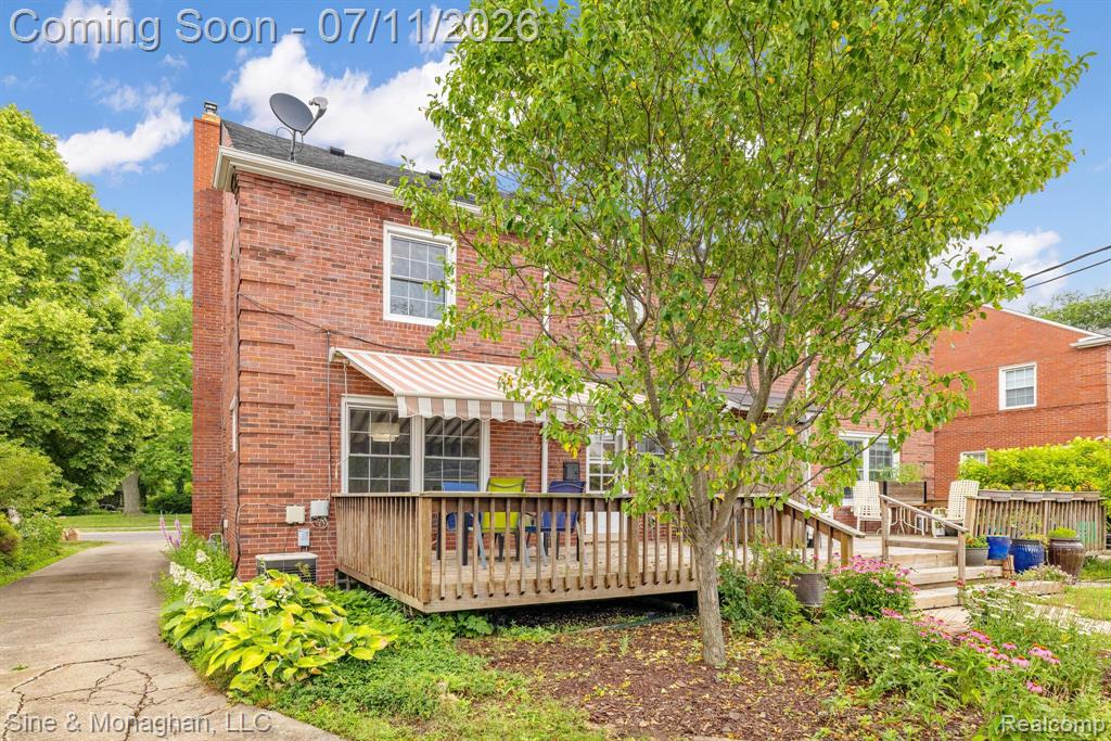 679 NEFF Road, Grosse Pointe, MI 48230 — Photo 43