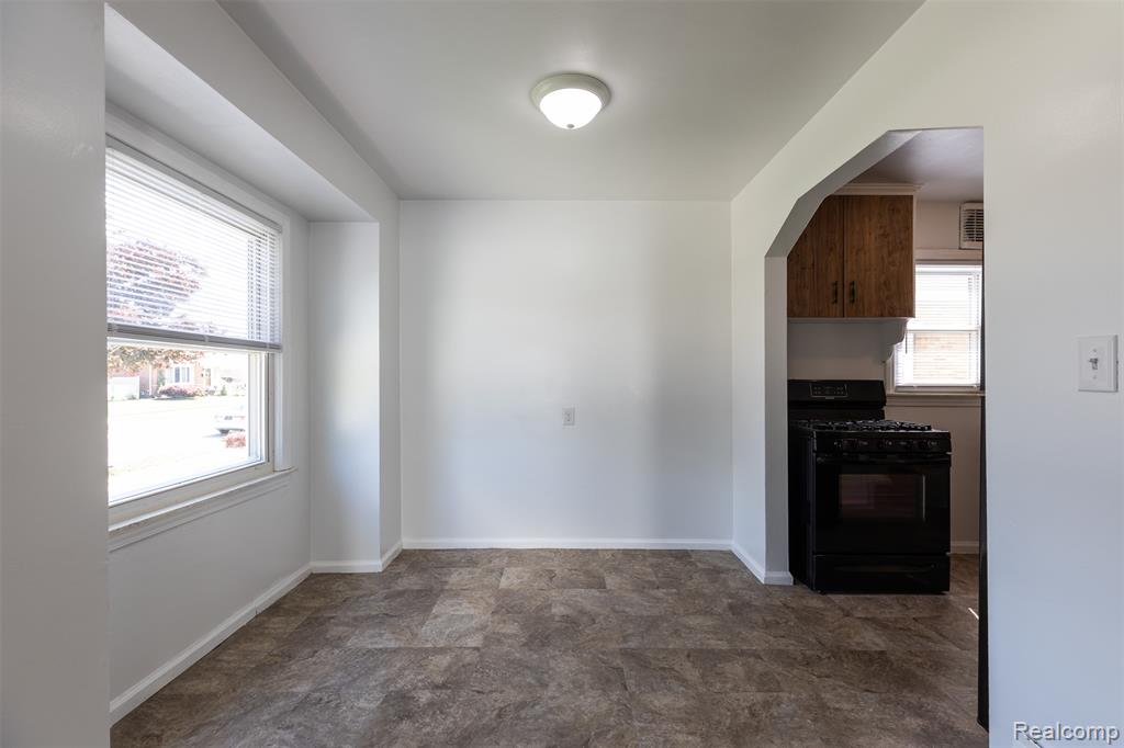 613 Riverbank Street, Lincoln Park, MI 48146 — Photo 7