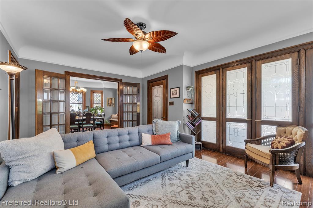 190 Crocker Boulevard, Mount Clemens, MI 48043 — Photo 14