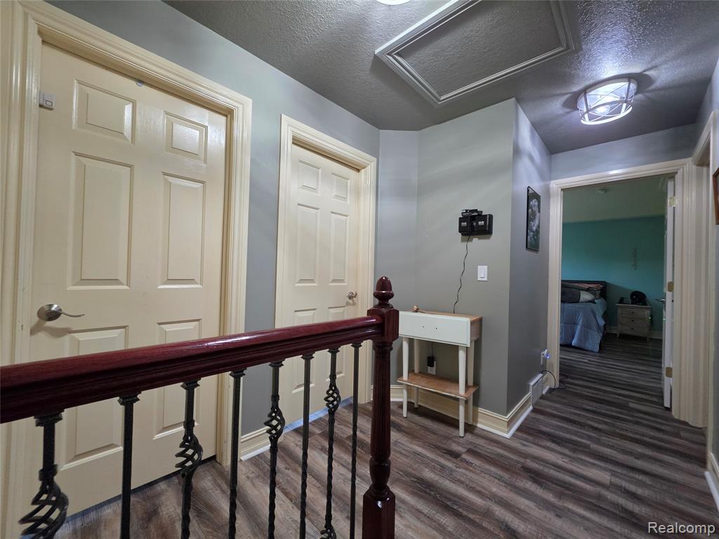 5150 W Carpenter Road, Flint, MI 48504 — Photo 15