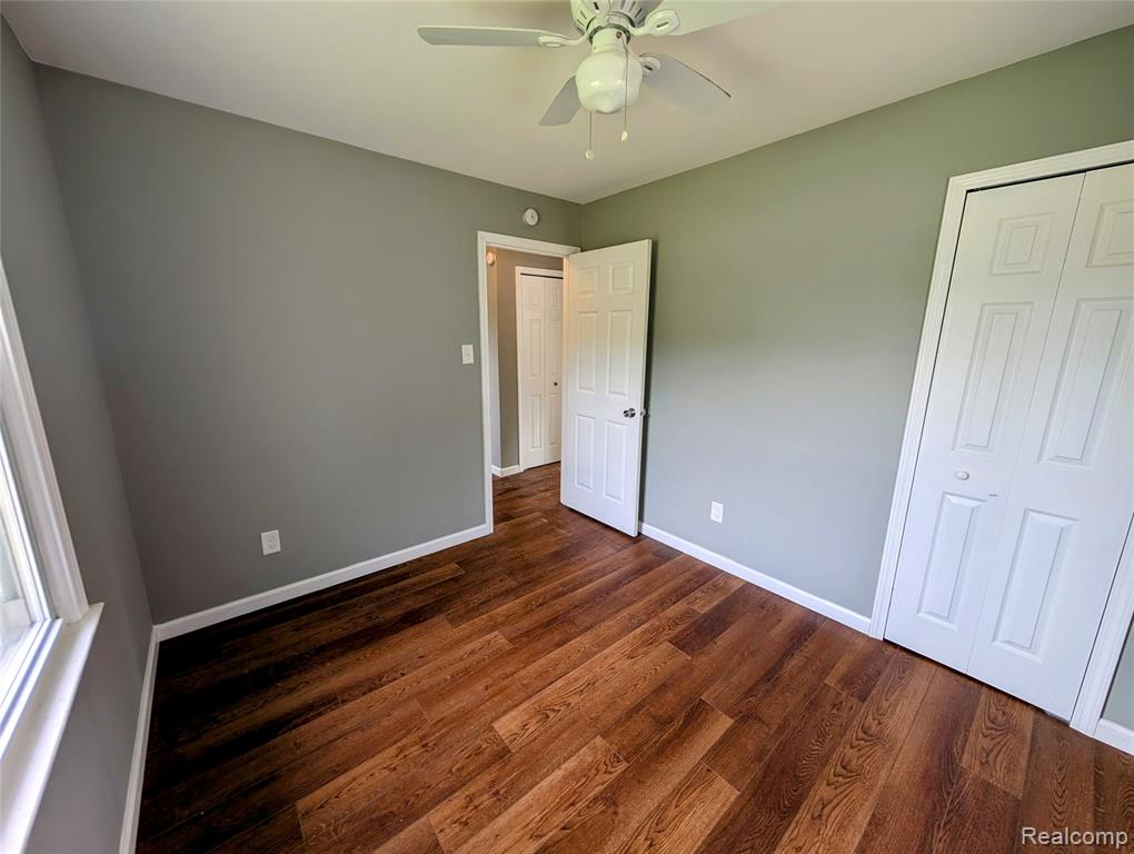 4302 Mandalay Avenue, Royal Oak, MI 48073 — Photo 17