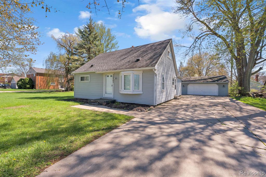 36845 Sibley Road, New Boston, MI 48164 — front exterior