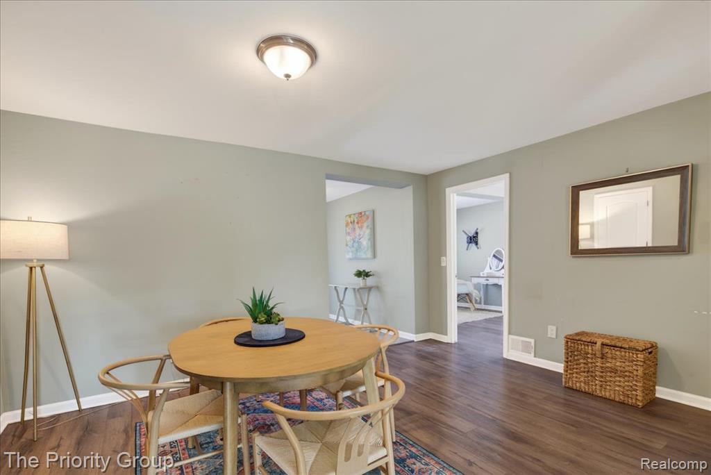 636 Lakeview Drive, White Lake, MI — Photo 13