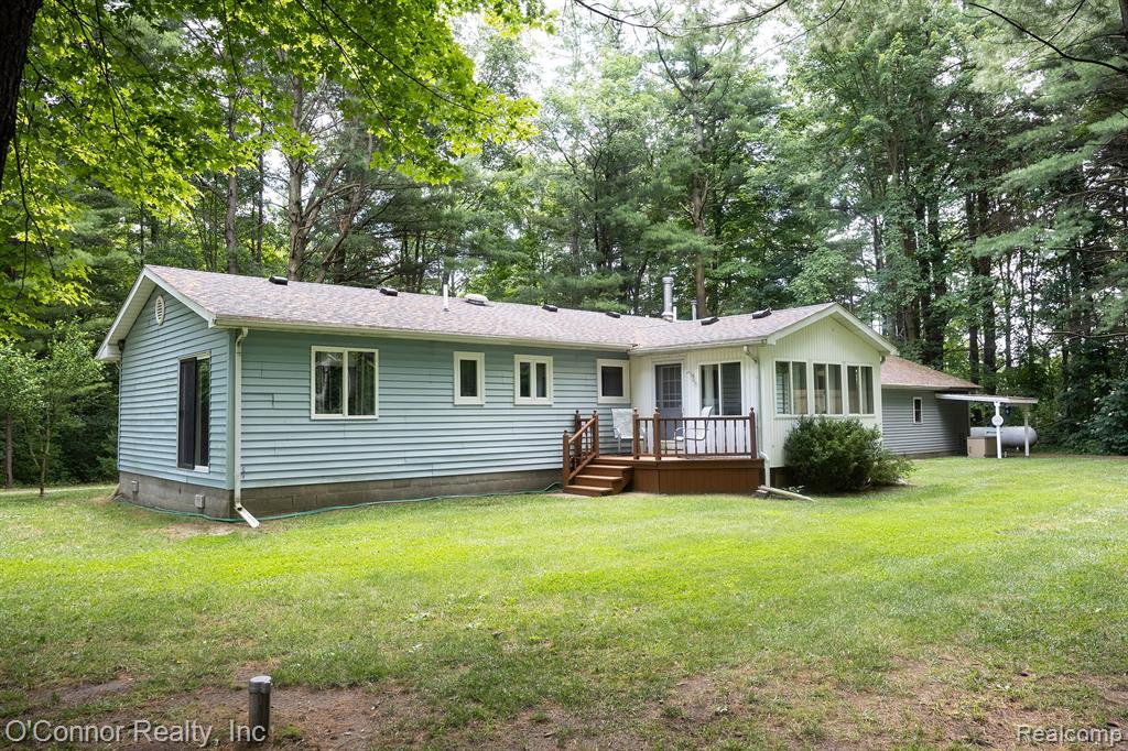 5386 Fitzgerald Road, St. Clair, MI 48079 — Photo 18