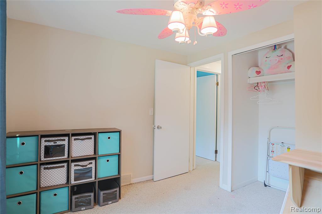 7014 Marco Drive, Waterford, MI 48327 — Photo 37