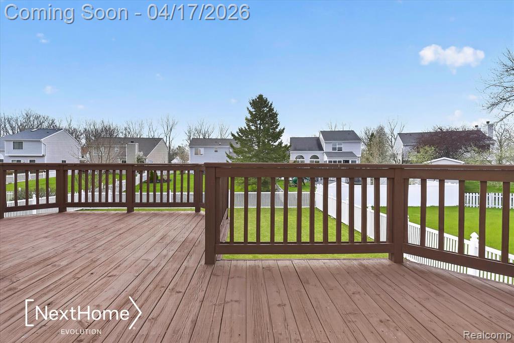 321 Oxford Court, Belleville, MI 48111 — Photo 44