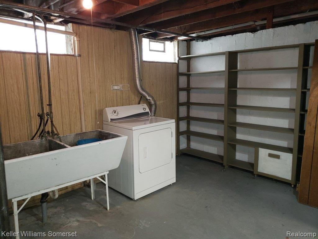 622 E 12 MILE Road, Royal Oak, MI 48073 — Photo 33