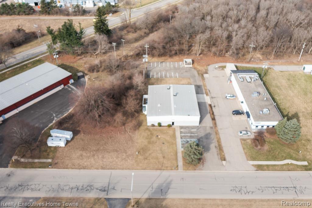 840 WHITNEY Drive, Lapeer, MI 48446 — Photo 3