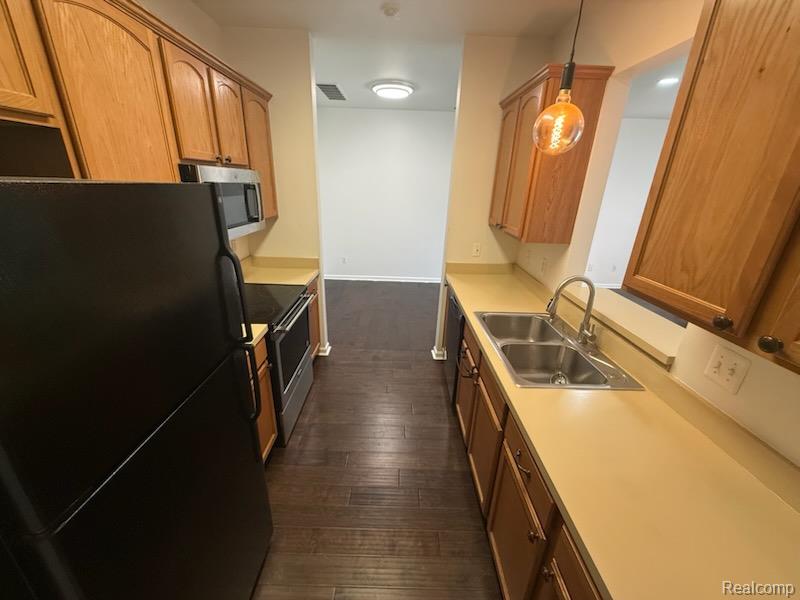 48449 MANOR BRIDGE Drive, Canton, MI 48188 — Photo 5