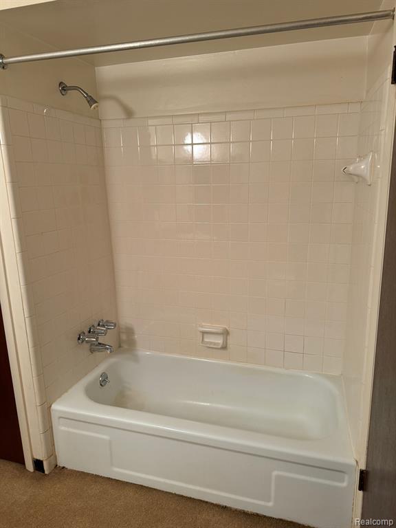 1976 RIDGE, Royal Oak, MI 48073 — Photo 19