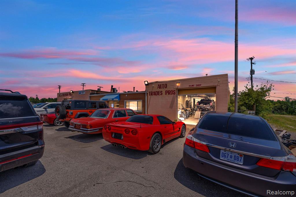 29300 Goddard Road, Romulus, MI 48174
