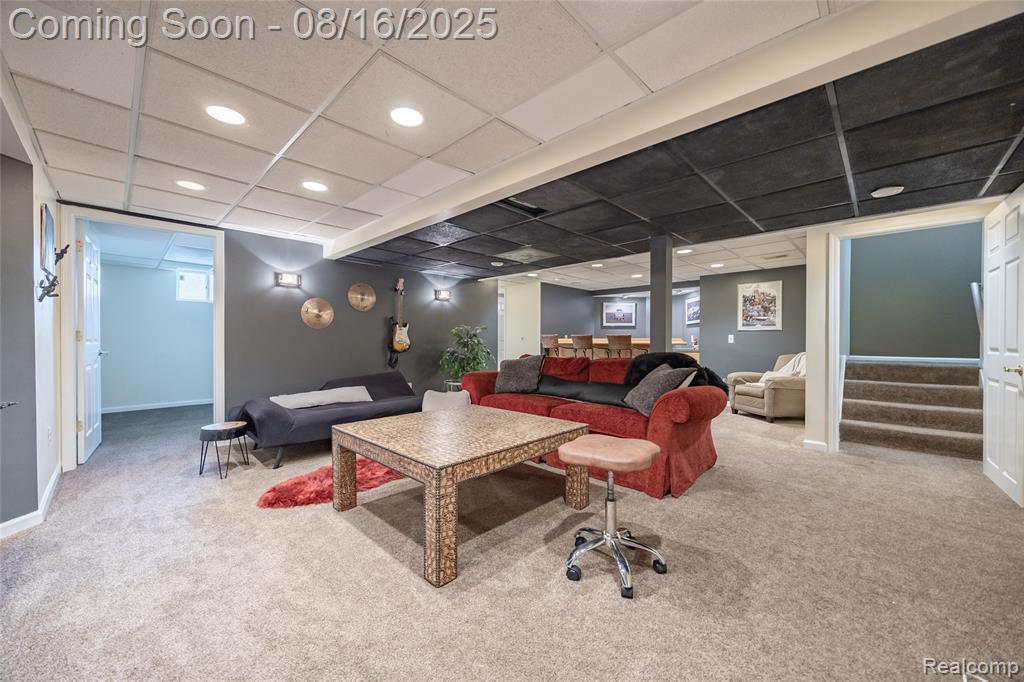 7085 Hickory Hollow Circle, Clarkston, MI 48348 — Photo 44