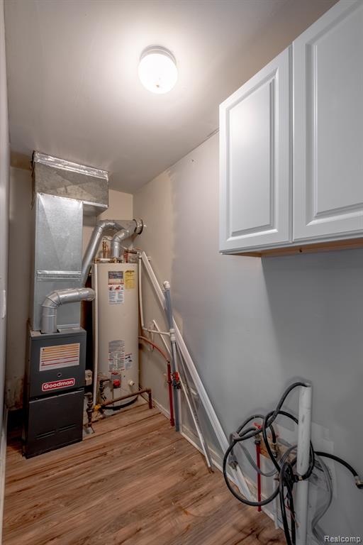 4472 MARLBOROUGH Drive, Flint, MI 48506 — Photo 12
