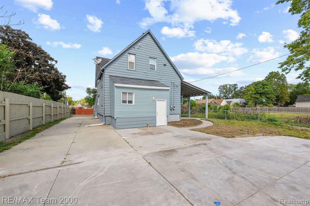 8849 OLIVET Street, Detroit, MI 48209 — Photo 24