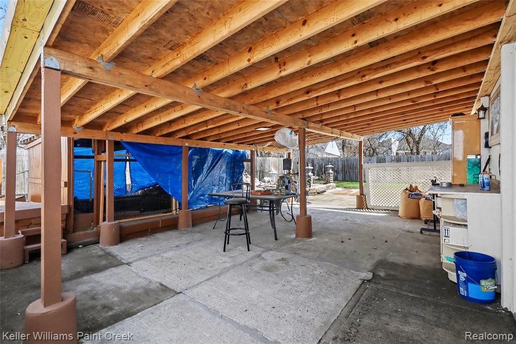 23070 Rosewood Street, Oak Park, MI 48237 — Photo 28