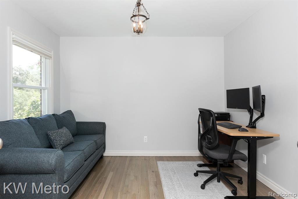4309 ROBINWOOD Avenue, Royal Oak, MI 48073 — Photo 8