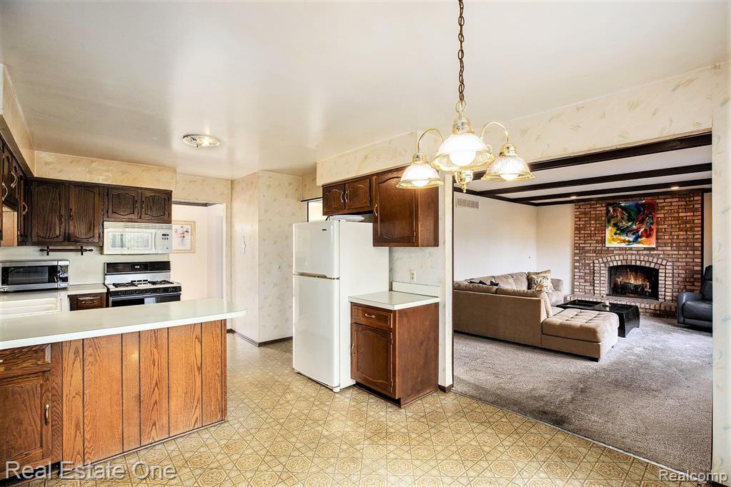 4423 Reilly Court, Troy, MI 48085 — Photo 8