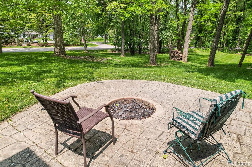 13698 Webbs Shore Drive, Gregory, MI 48137 — Photo 13