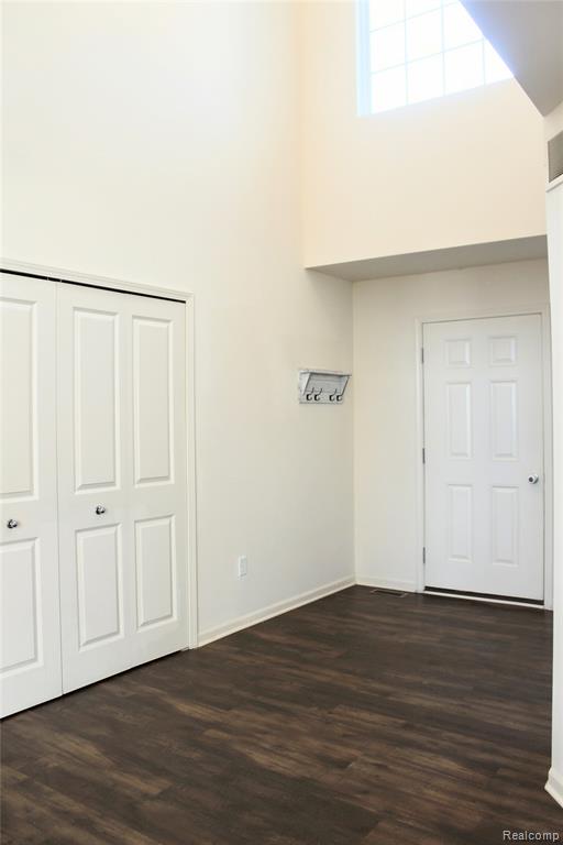 13735 Chester Court, Belleville, MI 48111 — Photo 3