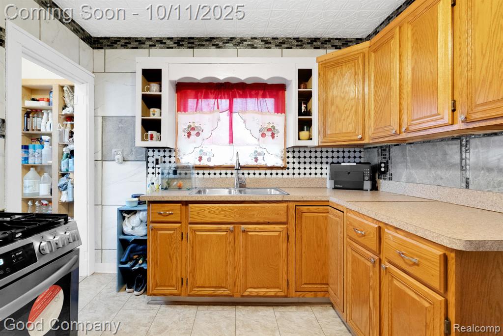 8459 Timken Avenue, Warren, MI 48089 — Photo 3