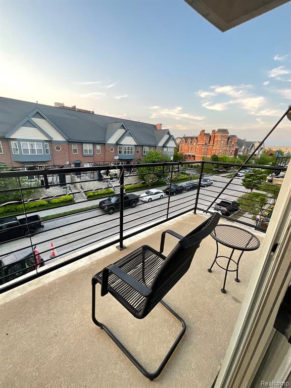 66 WINDER Street, 325, Detroit, MI 48201 — Photo 12