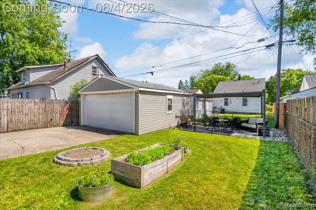63 W Mahan Avenue, Hazel Park, MI 48030 — Photo 23