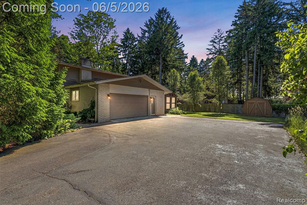 7955 Caberfae Trail, Clawson, MI 48348 — front exterior