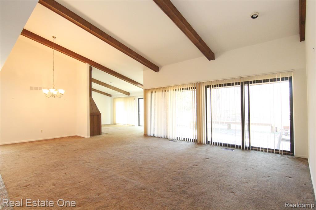 4458 Southmoor Lane, West Bloomfield, MI 48323 — Photo 2