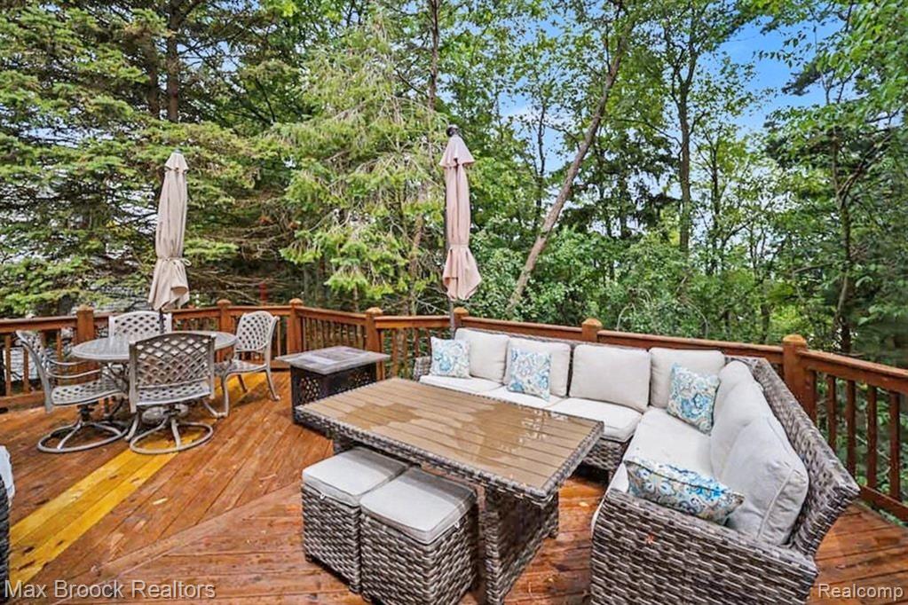 6510 Scenic Pines Court, Clarkston, MI — Photo 25