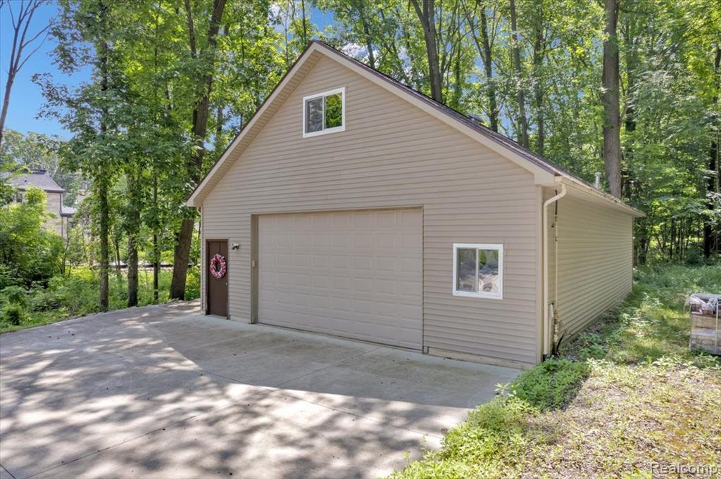 5000 Lockwood Drive, Washington, MI — Photo 13