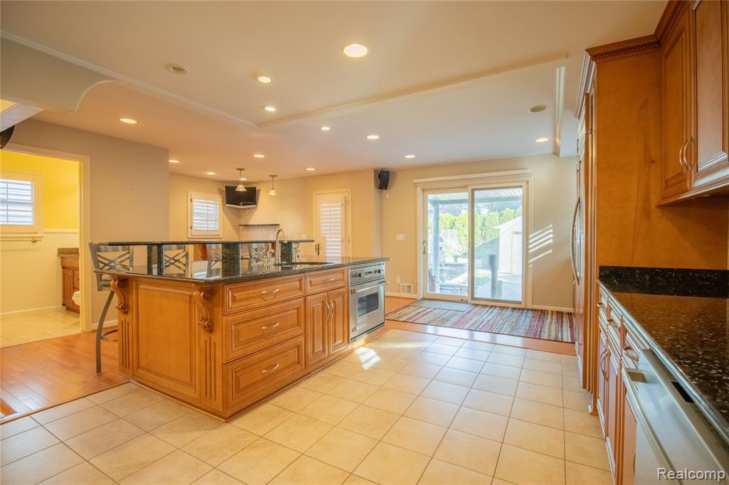 450 Roland Road, Grosse Pointe Farms, MI 48236 — Photo 5