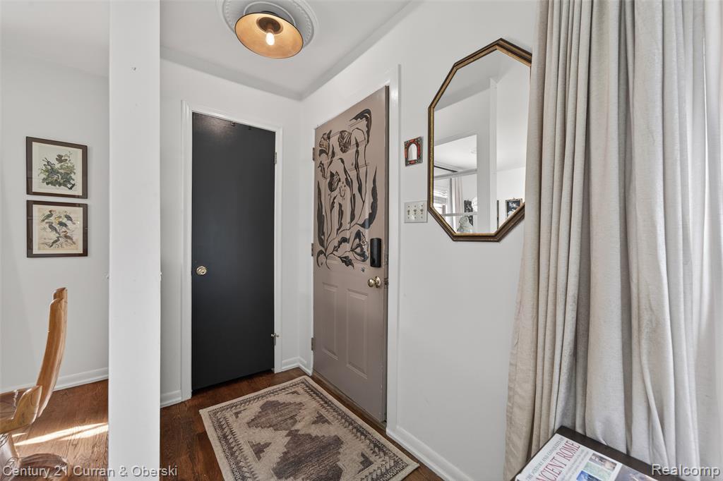 725 S Manitou Avenue, Clawson, MI — Photo 12
