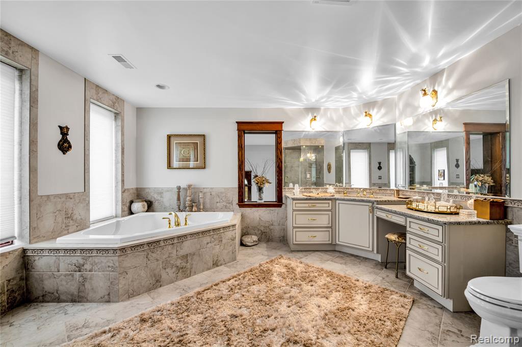 9000 Ferry Road, Grosse Ile, MI 48138 — Photo 34
