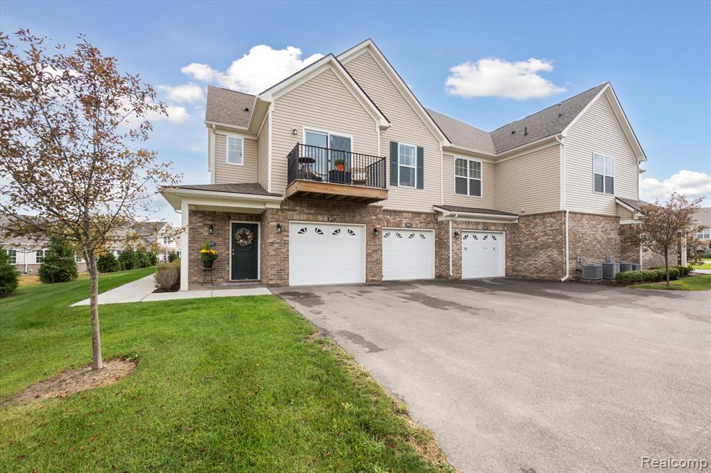 9777 Ridge Run Street, 67, Howell, MI 48855 — Photo 22