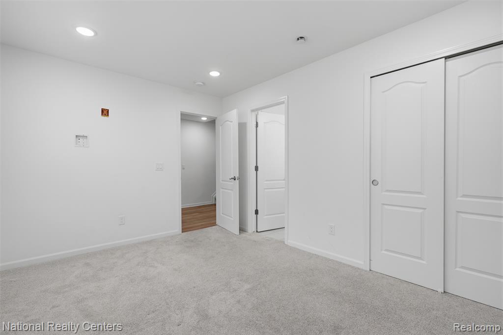 43034 Atwood Avenue, Novi, MI — Photo 22
