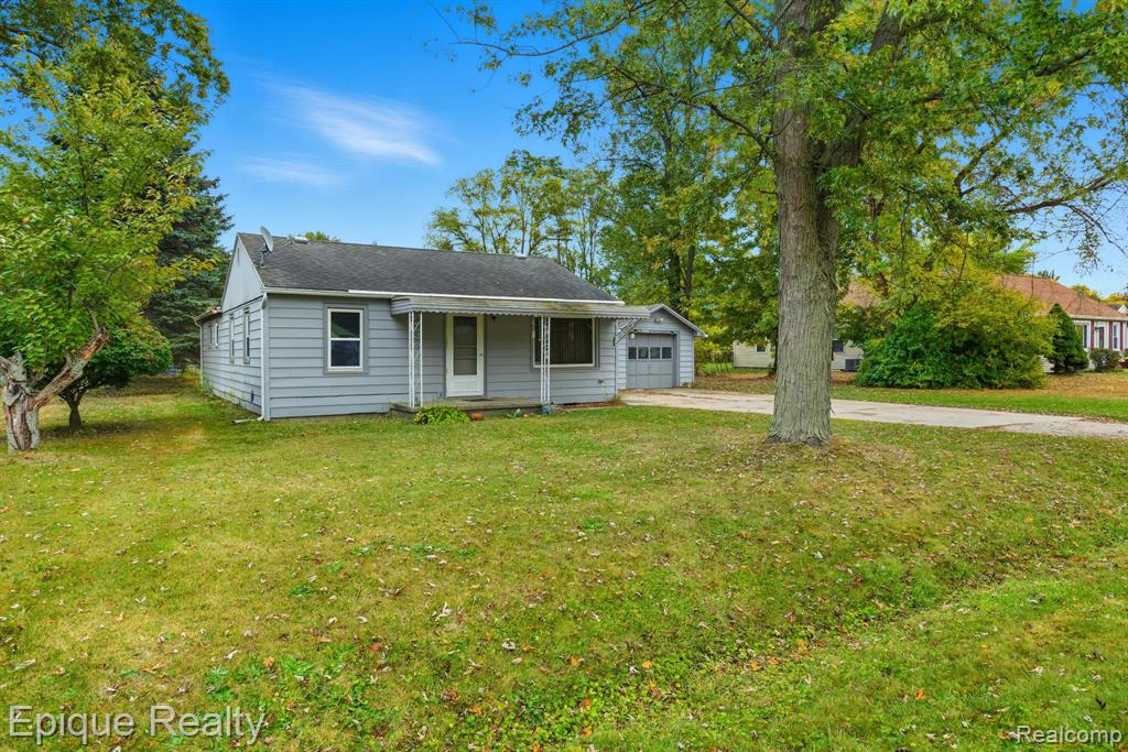 3560 Milton Road, Fort Gratiot, MI 48059 — Photo 3