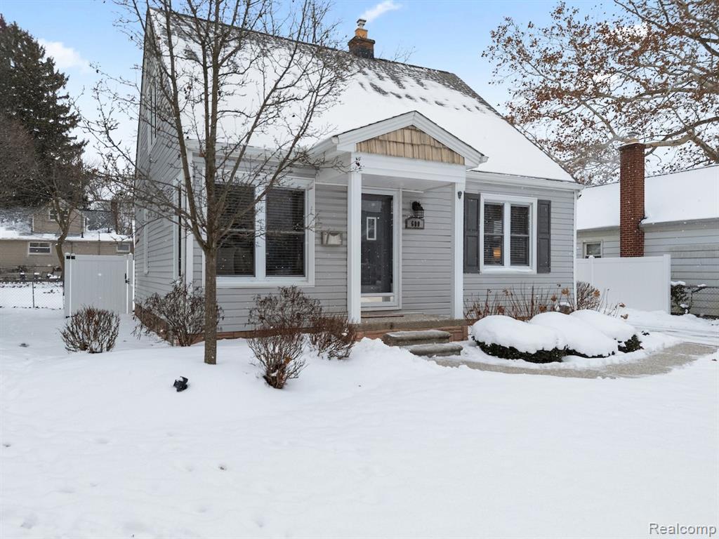 600 Irvin Street, Plymouth, MI 48170 — front exterior