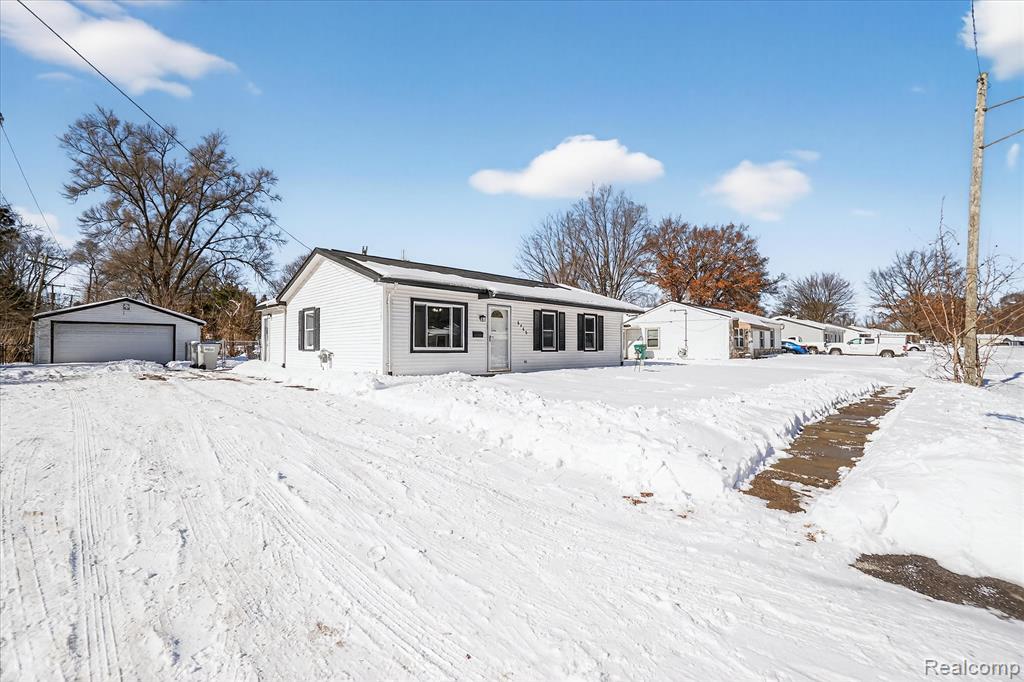 6466 Marcy Street, Brighton, MI 48116 — Photo 2