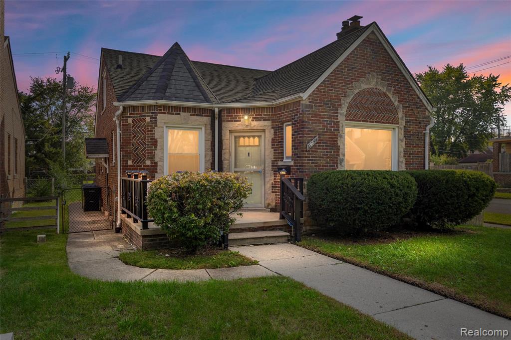 14600 Eastburn Street, Detroit, MI 48205