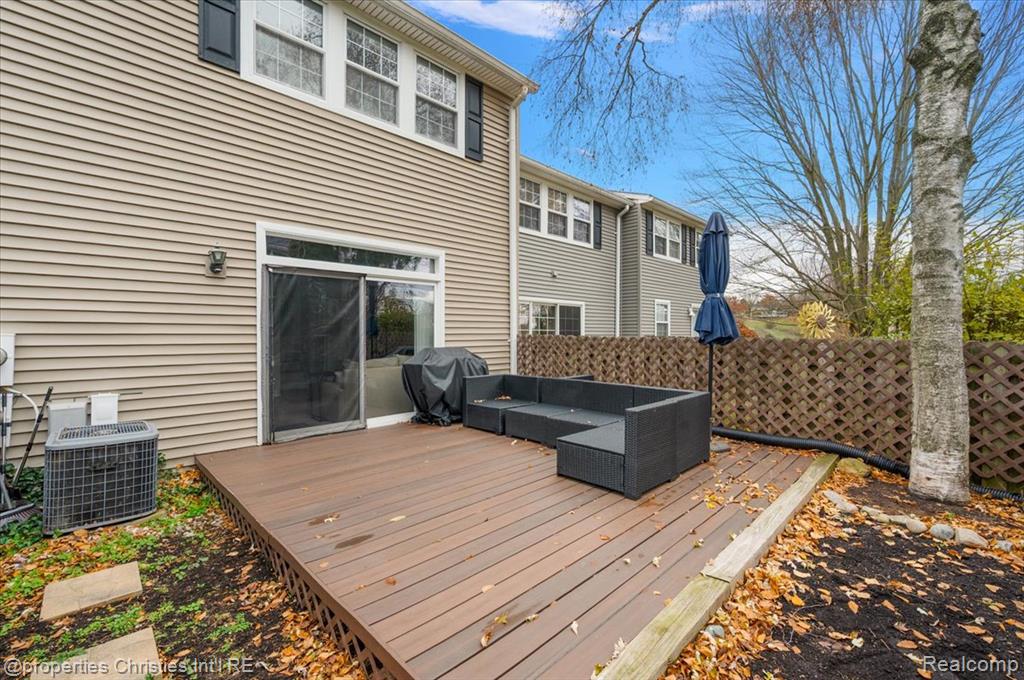 41327 Lagoon Court, Northville, MI 48167 — Photo 35