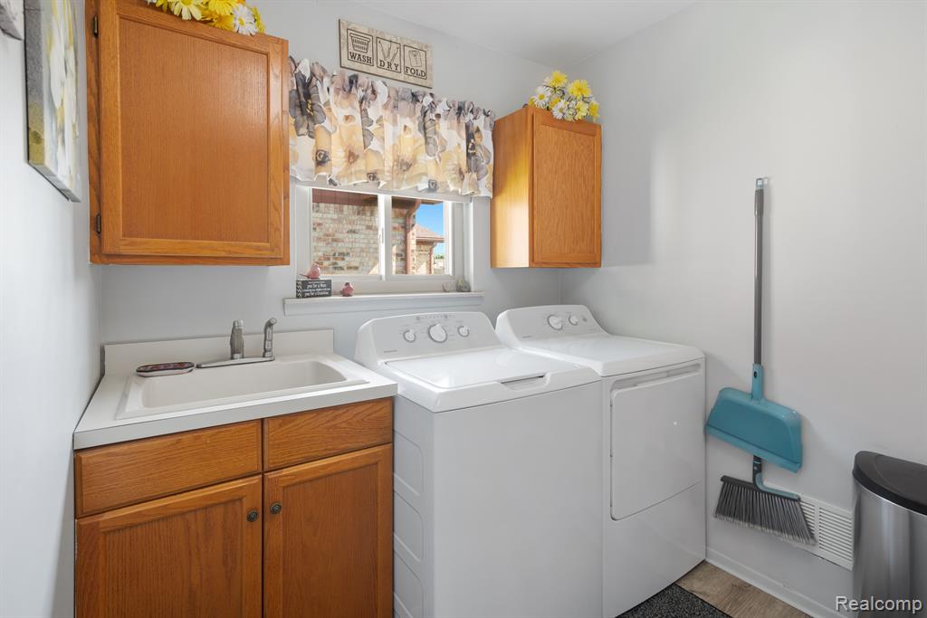 46859 ARAPAHOE Drive, Macomb, MI 48044 — Photo 19