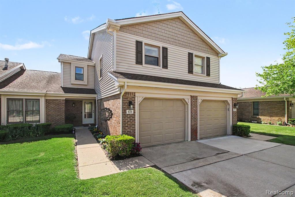 678 Summit Ridge Drive, Milford, MI 48381 — front exterior