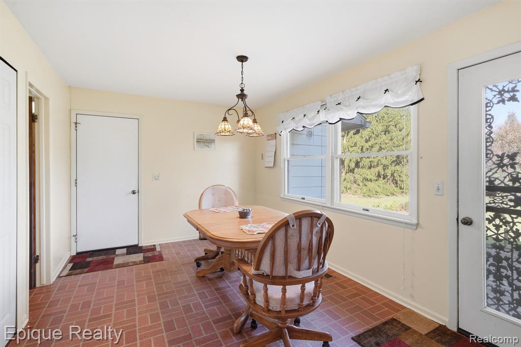 10208 Reid Road, Swartz Creek, MI 48473 — Photo 11