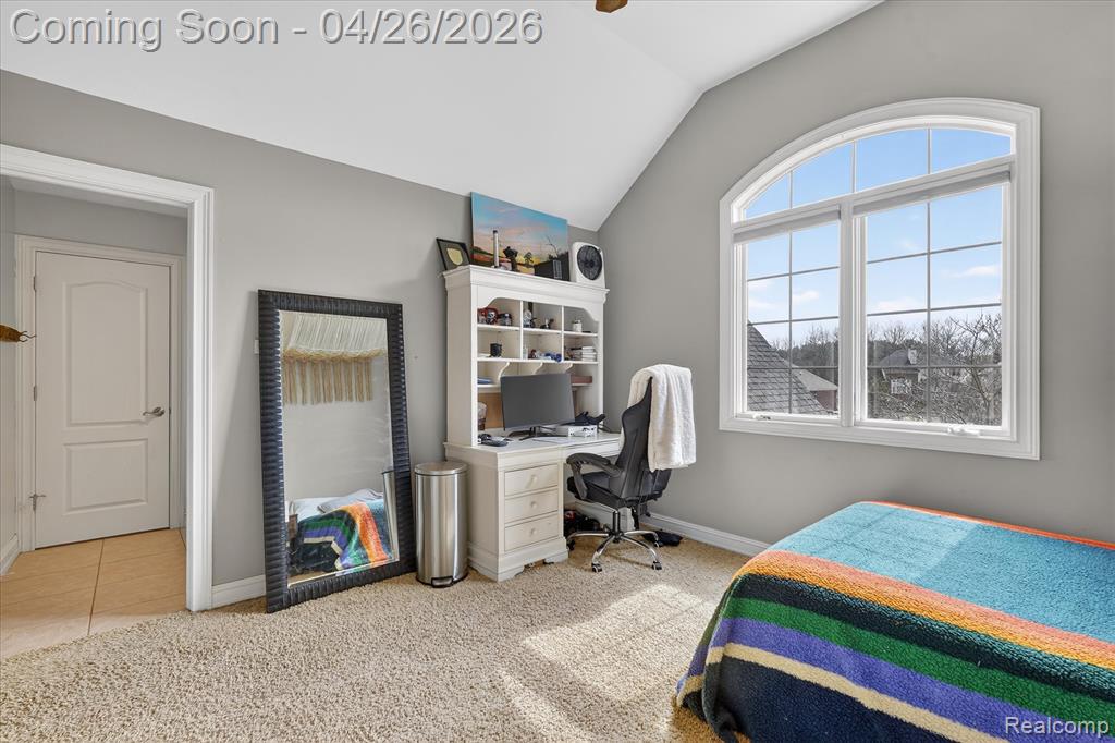 6932 Oakhurst Ridge Road, Clarkston, MI 48348 — Photo 32