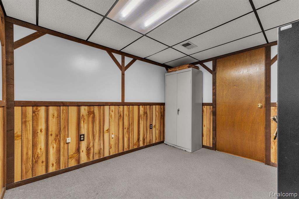 4197 Monroe Street, Dearborn Heights, MI 48125 — Photo 33