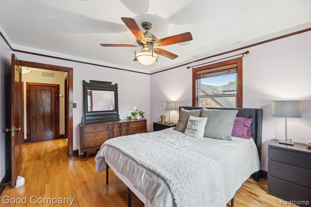 964 W LEWISTON Avenue, Ferndale, MI 48220 — Photo 28