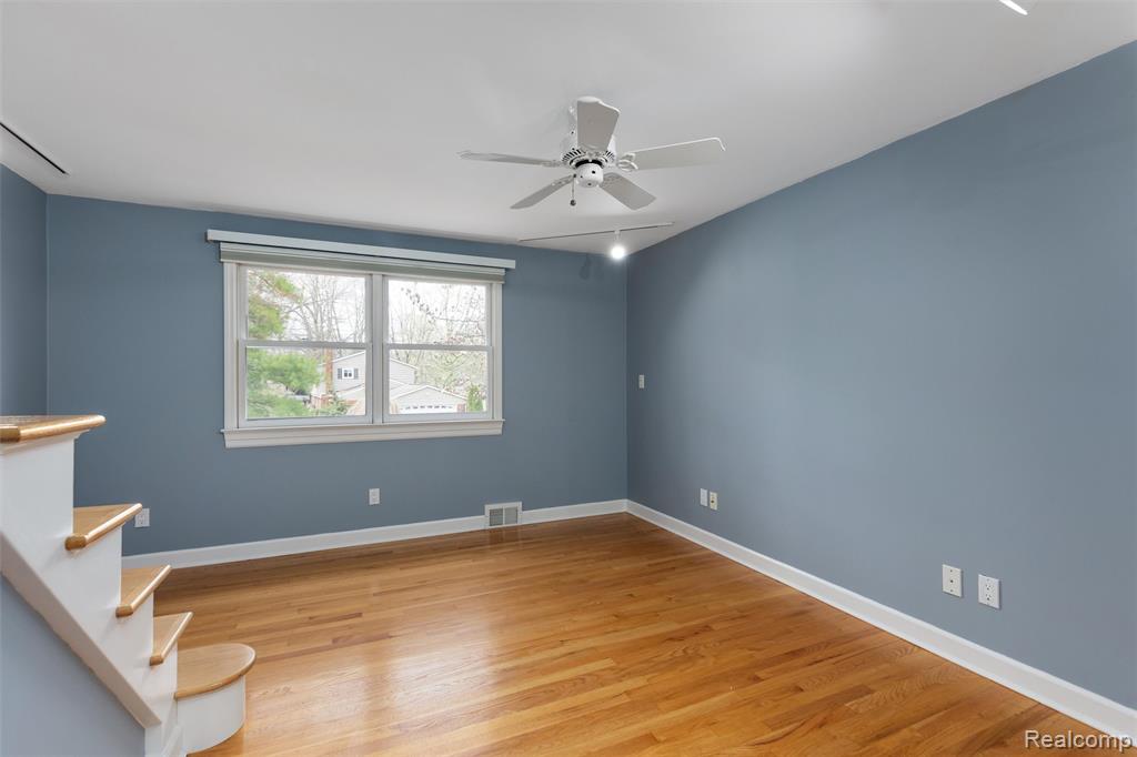 38556 Shana Drive, Clinton Twp, MI 48036 — Photo 36