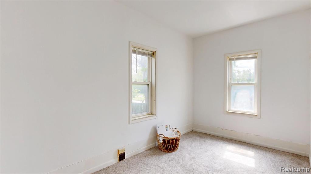 909 N Granger Street, Saginaw, MI 48602 — Photo 23